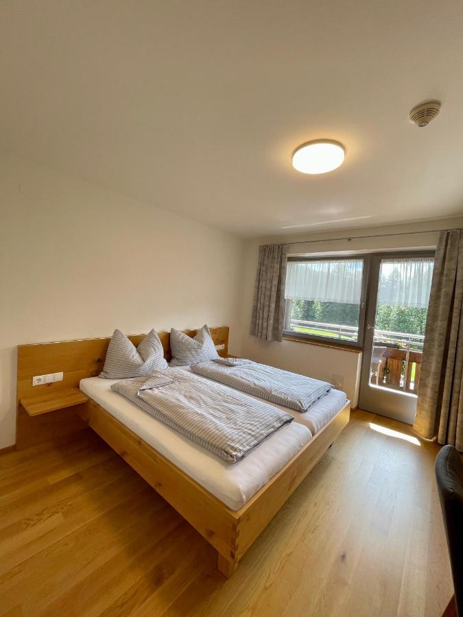 Pension & Gasthof Zur Taube Sulzberg  Bagian luar foto